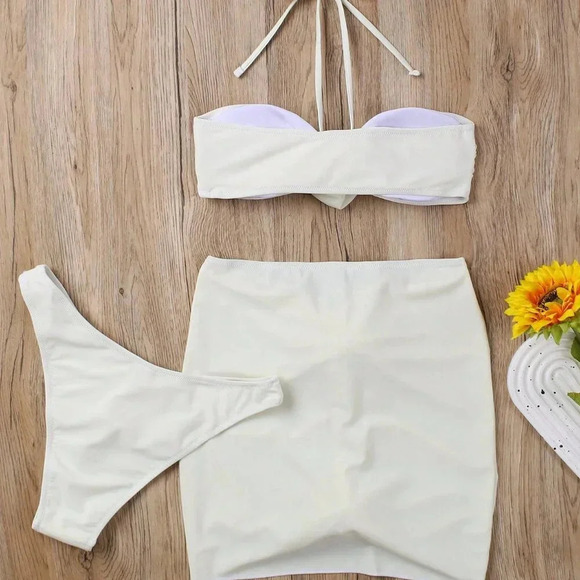 White Sexy Women's Flower Three-Piece Bikini Set Bikini Set - Picture 5 of 6